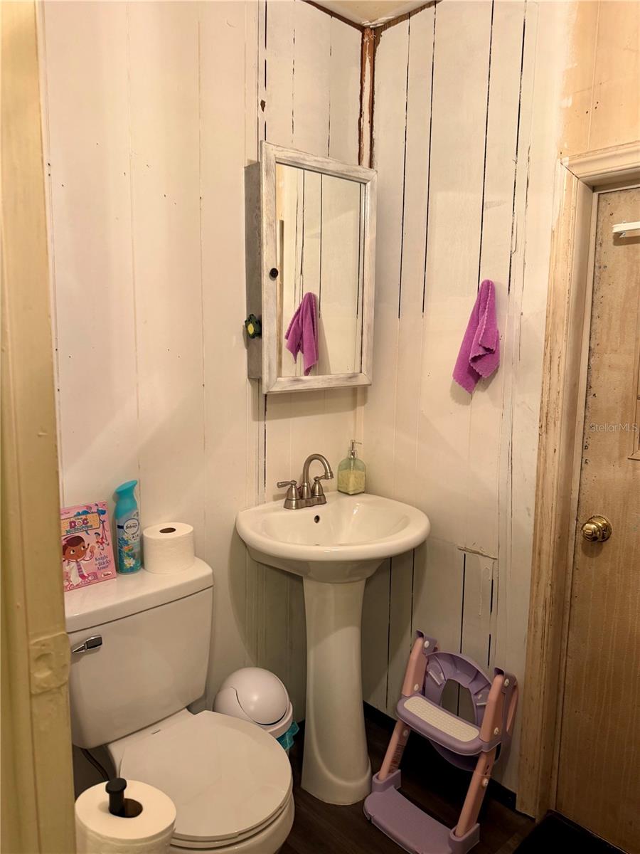 KERSHORES UNIT F - Residential
