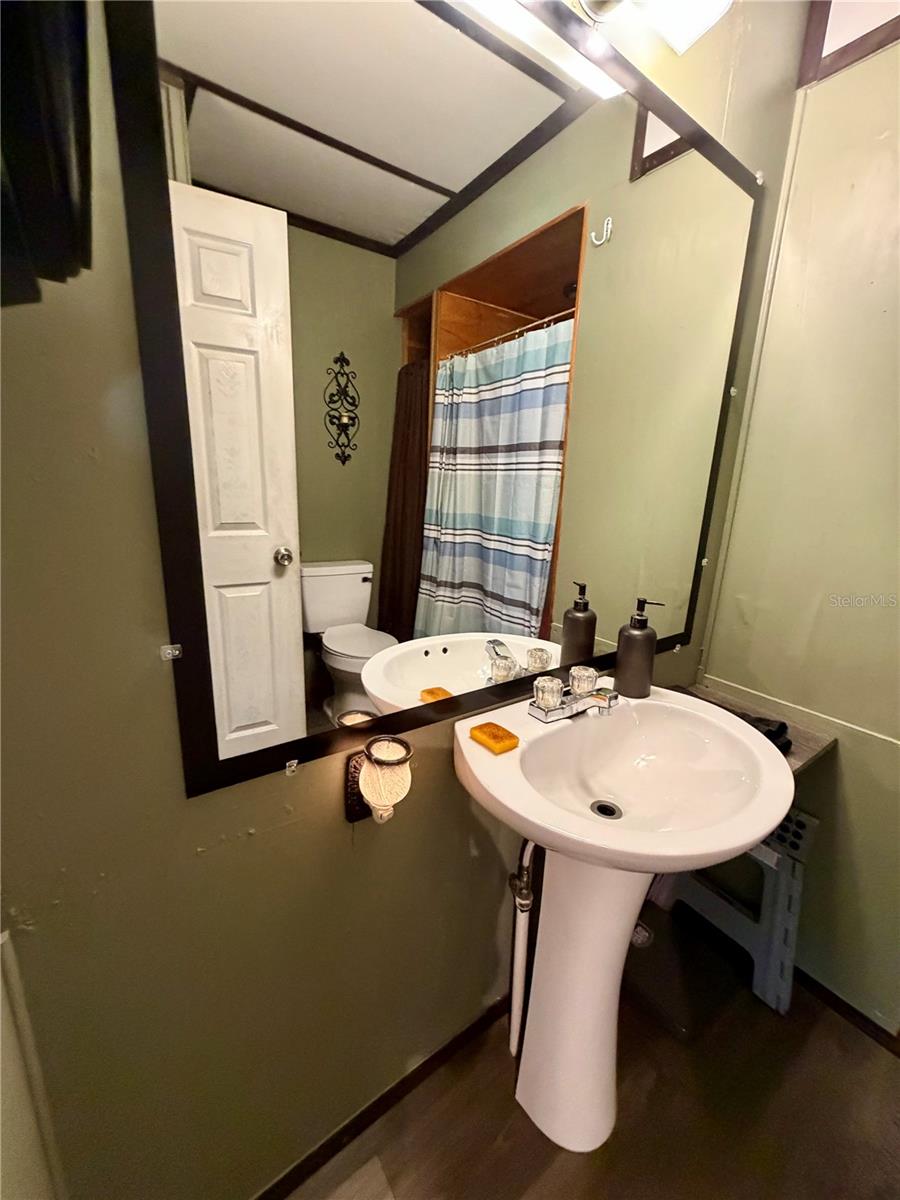 KERSHORES UNIT F - Residential