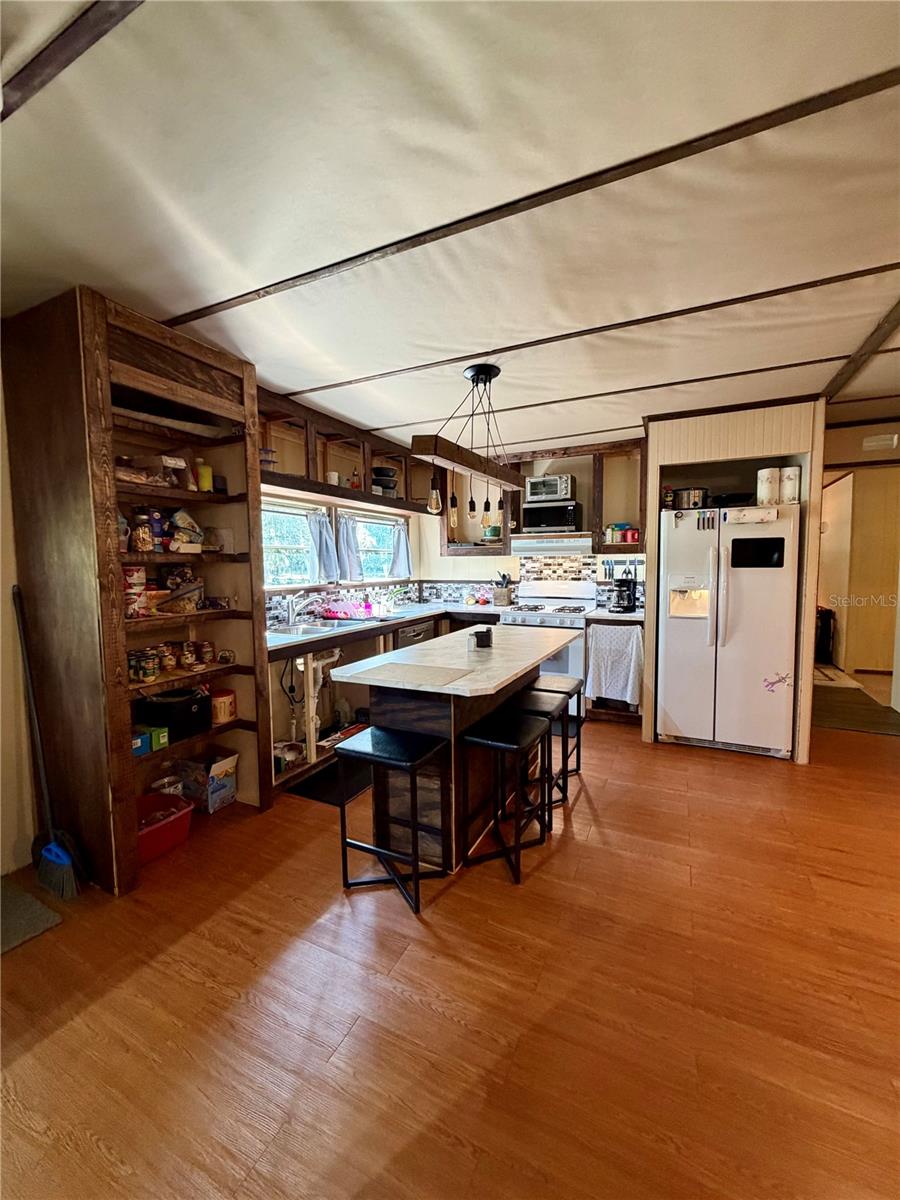 KERSHORES UNIT F - Residential