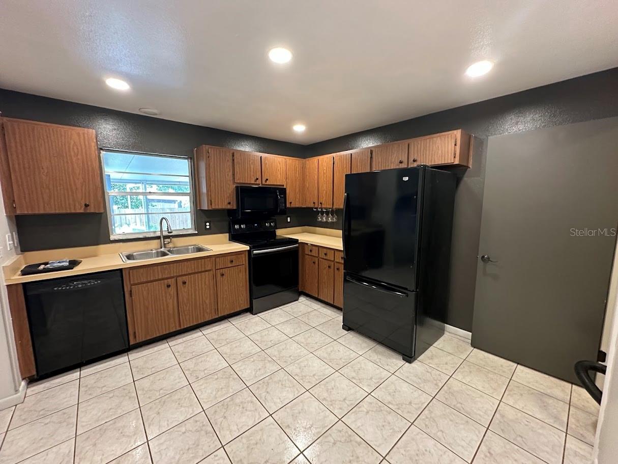 LIVINGSTON UNIT III B - Residential