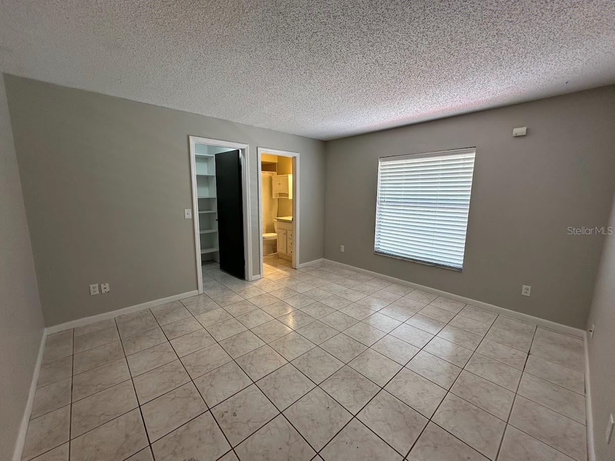 LIVINGSTON UNIT III B - Residential