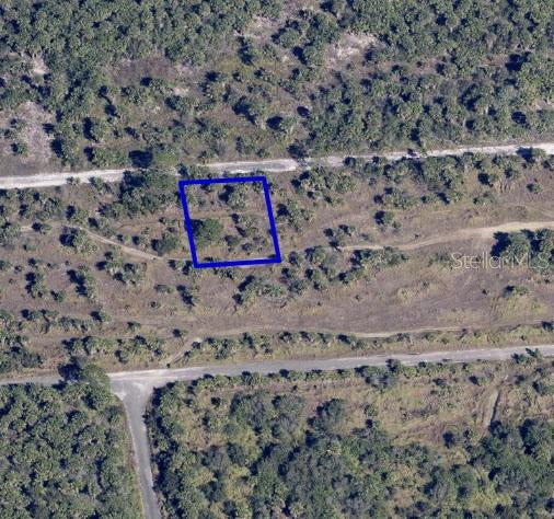 Attention all builders, investors or anyone looking to do a new build in Palm Bay. 80x125 buildable lot. Take advantage of the relatively low pricing now, it wont last forever.