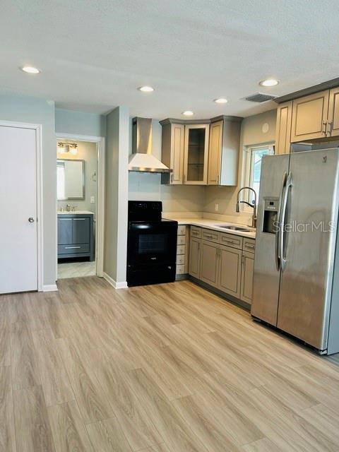 RICHMOND TERRACE - Residential Lease