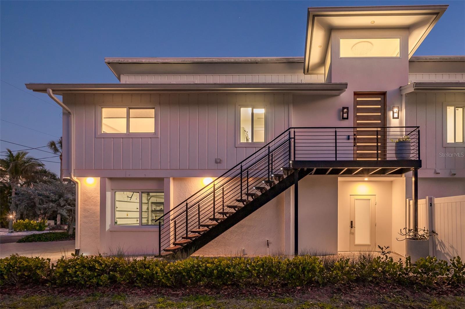 SIESTA BEACH - Residential