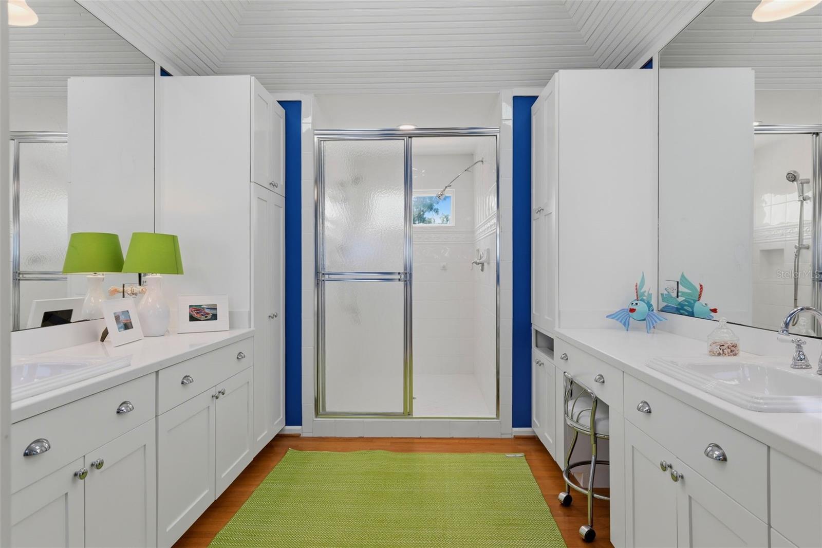 MOREY BEACH - Residential