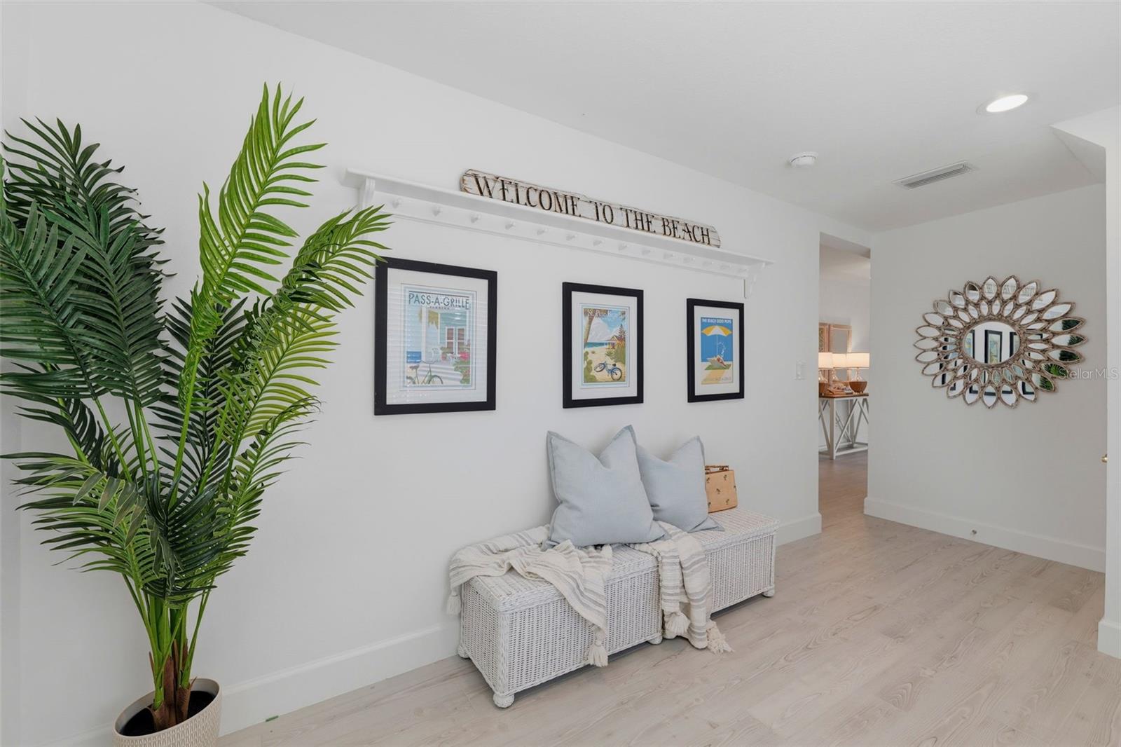 MOREY BEACH - Residential