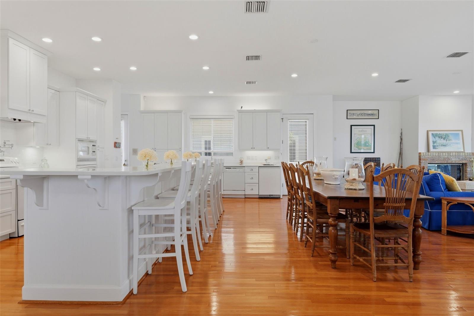 MOREY BEACH - Residential
