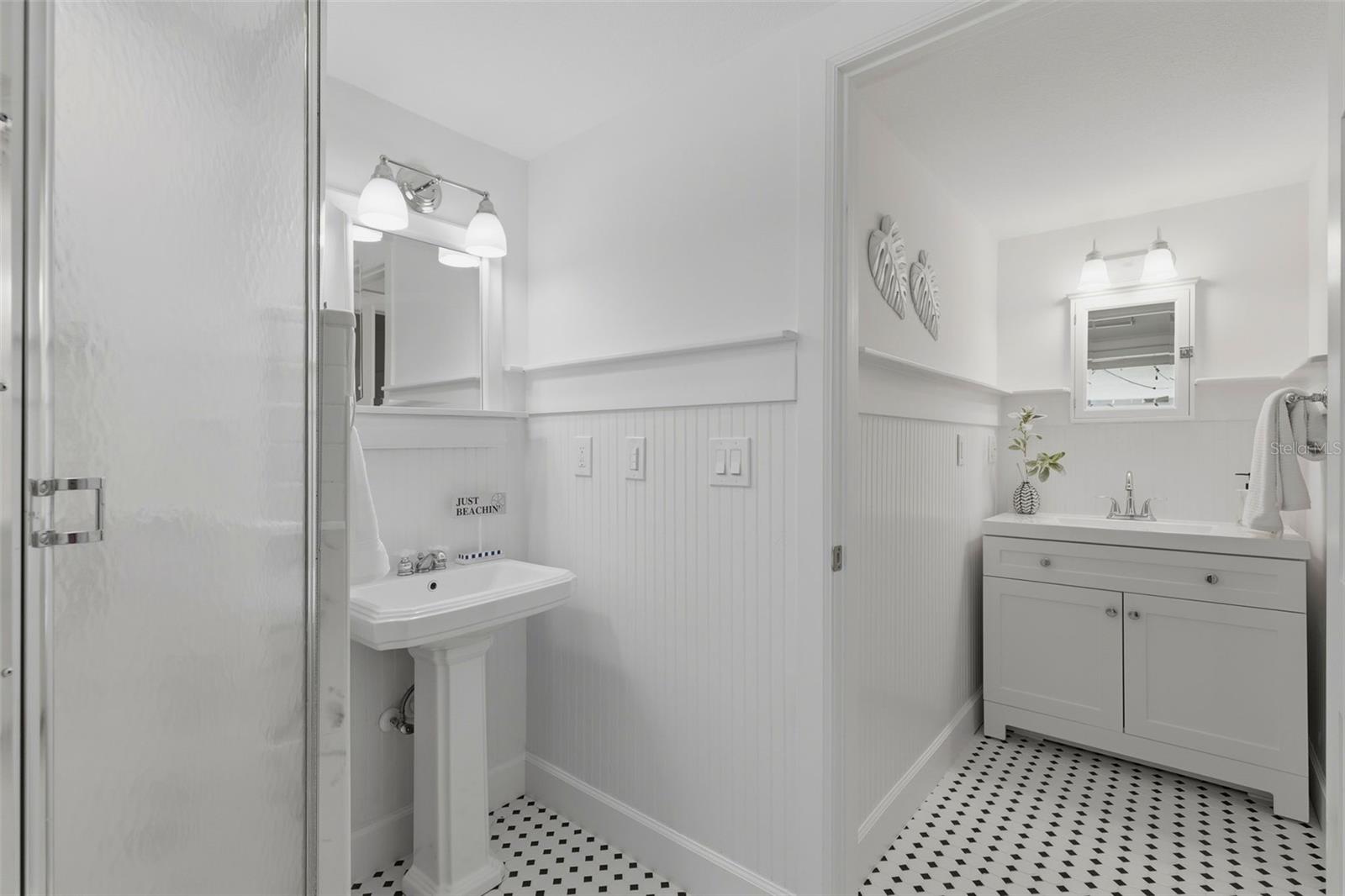 MOREY BEACH - Residential
