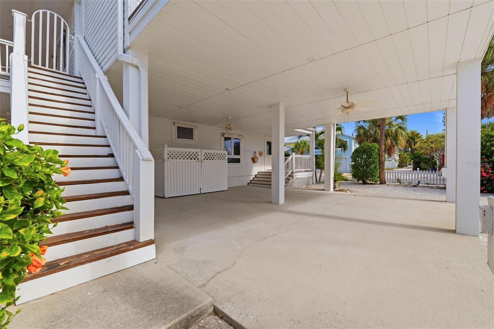 MOREY BEACH - Residential
