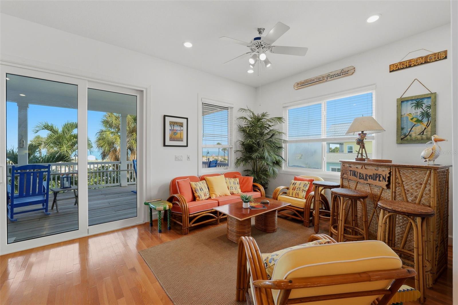 MOREY BEACH - Residential