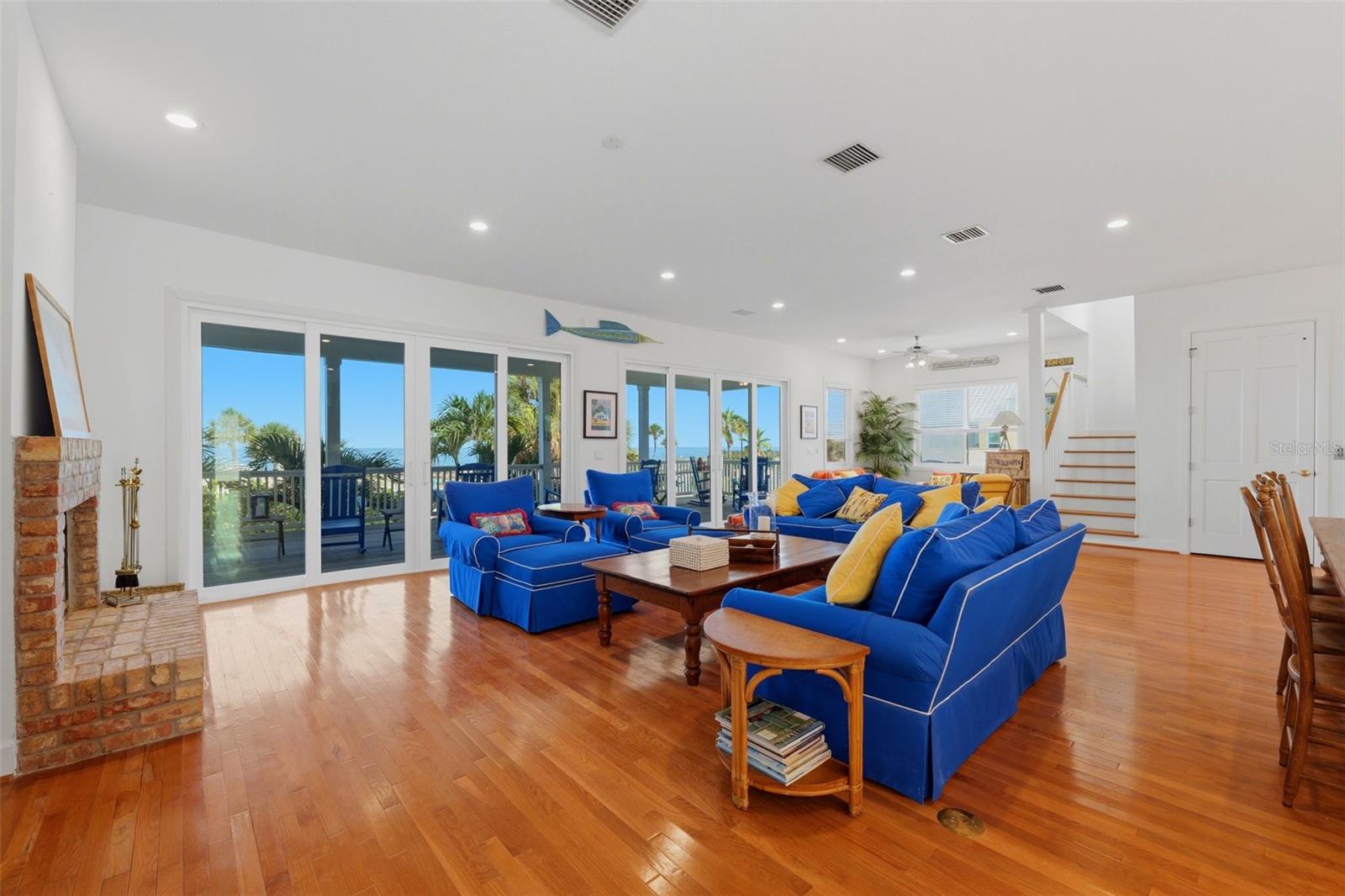MOREY BEACH - Residential