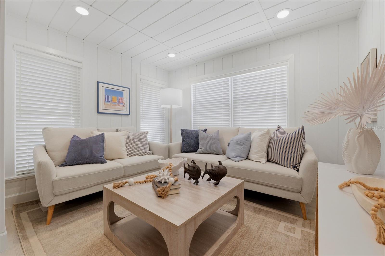 MOREY BEACH - Residential