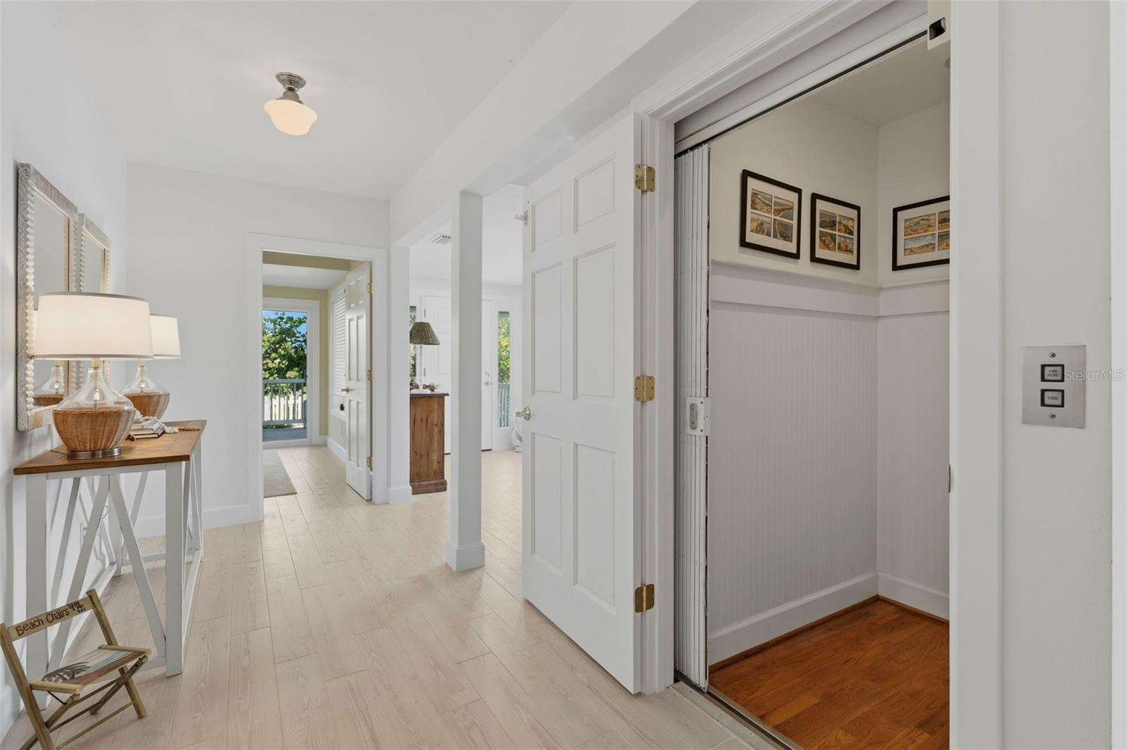 MOREY BEACH - Residential