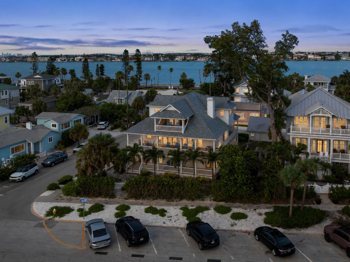 MOREY BEACH - Residential