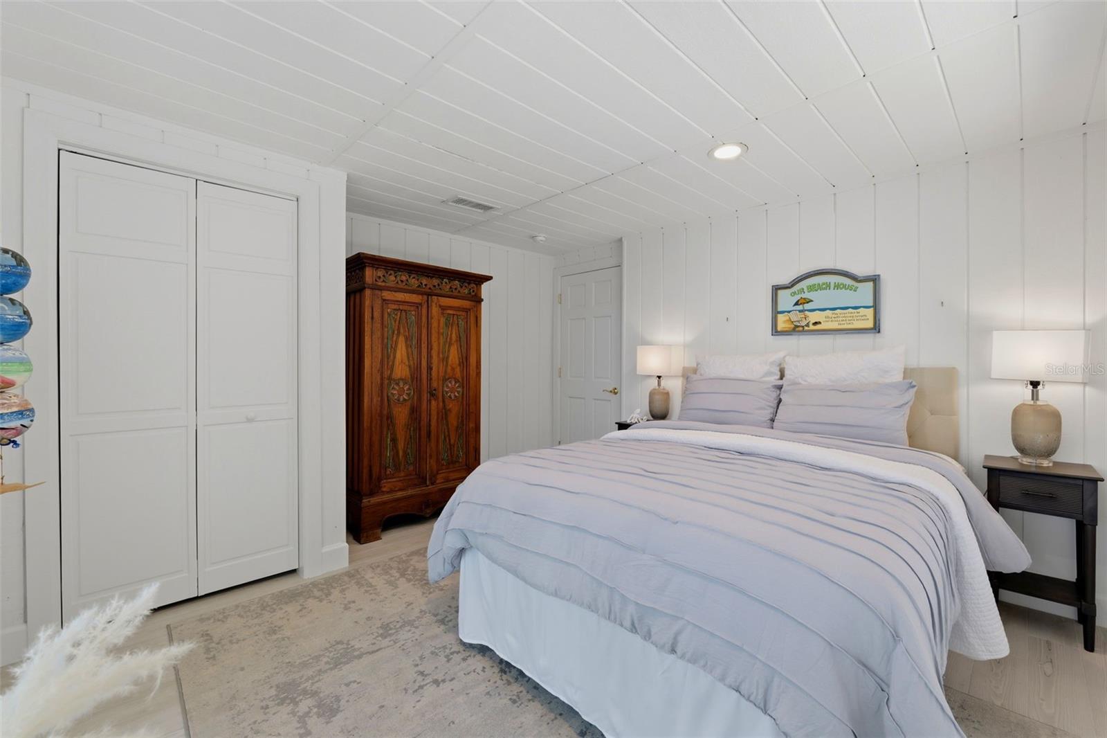MOREY BEACH - Residential