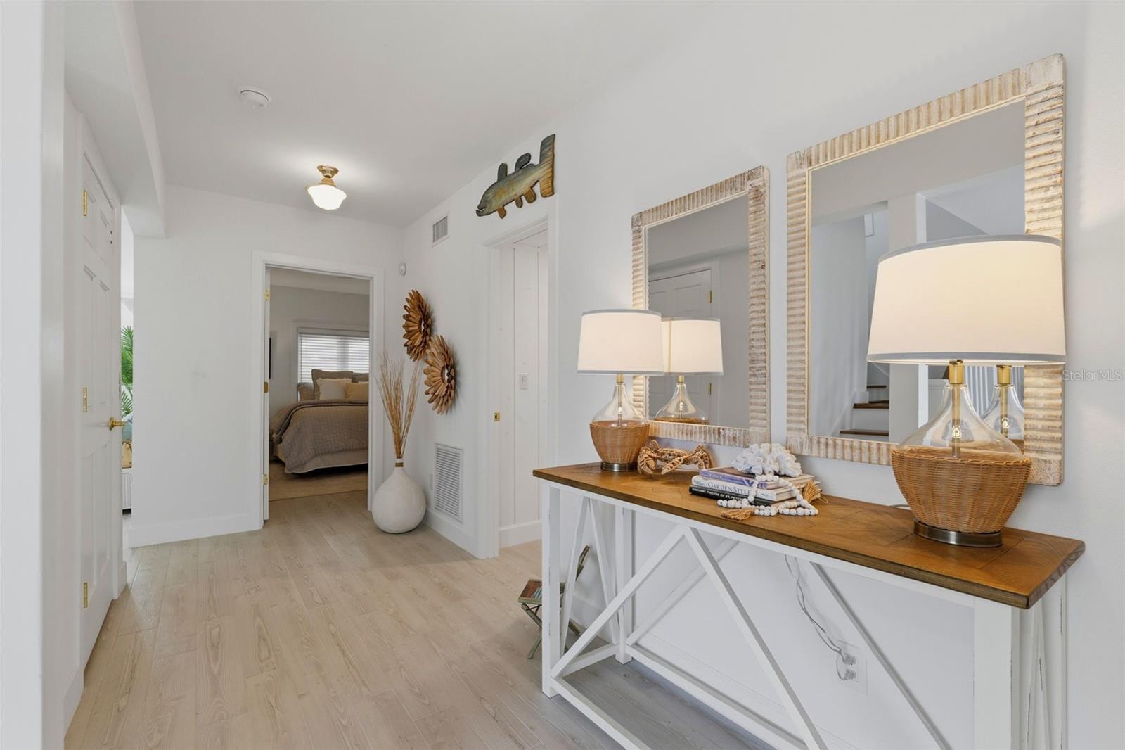 MOREY BEACH - Residential