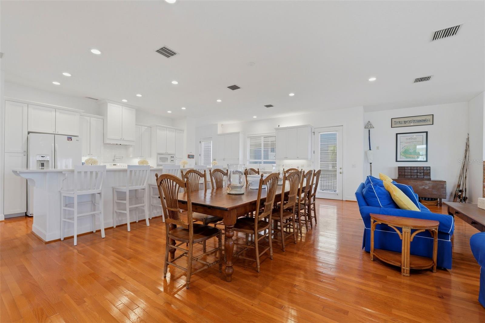 MOREY BEACH - Residential
