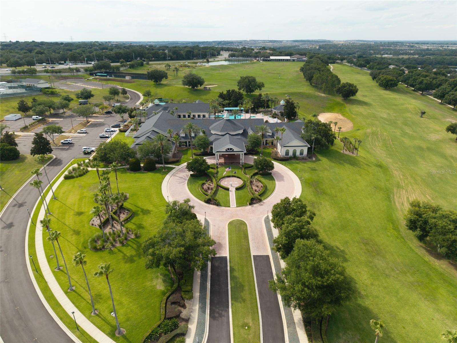 SUMMIT GREENS PH 01 - Residential