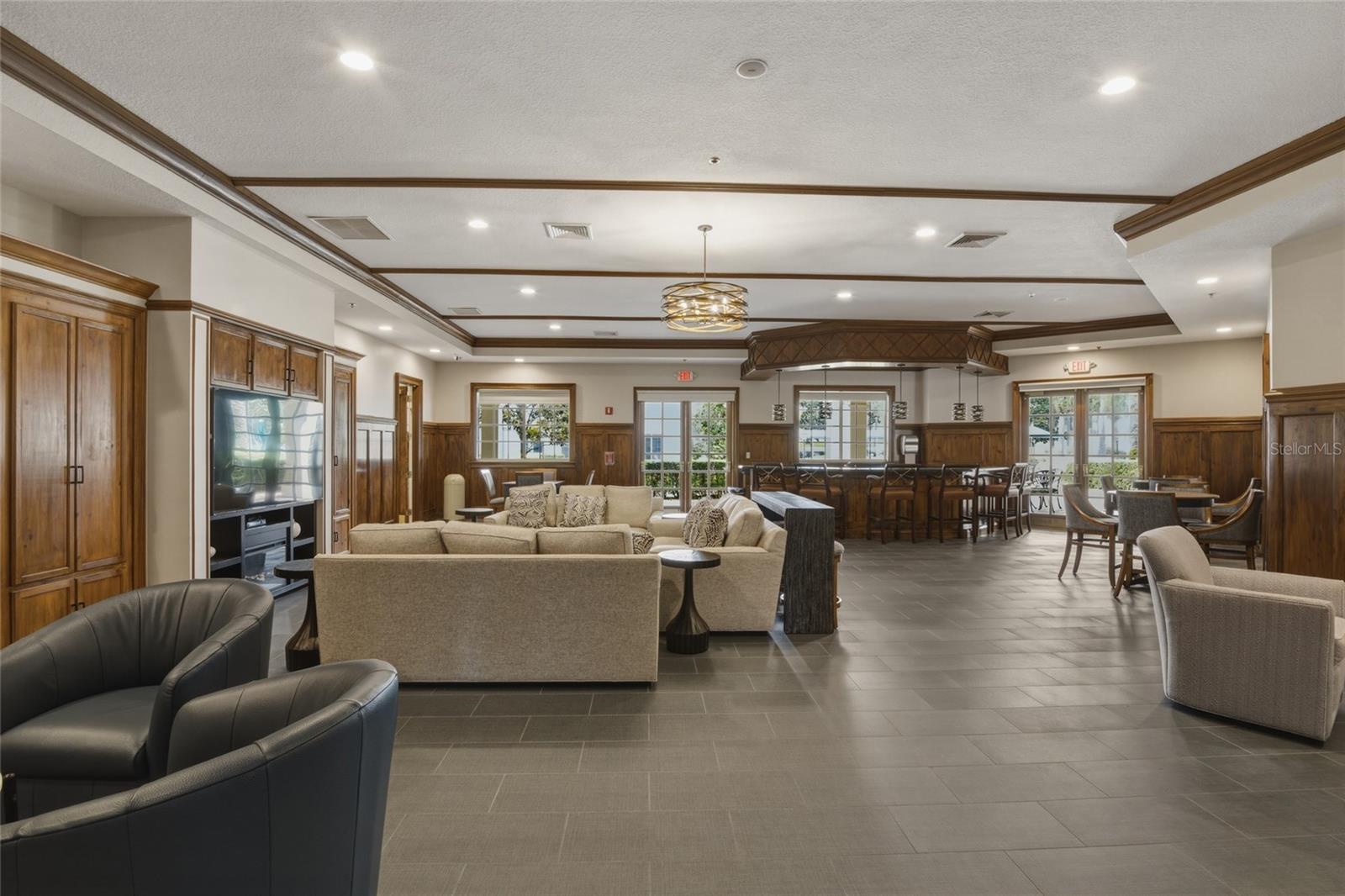 SUMMIT GREENS PH 01 - Residential