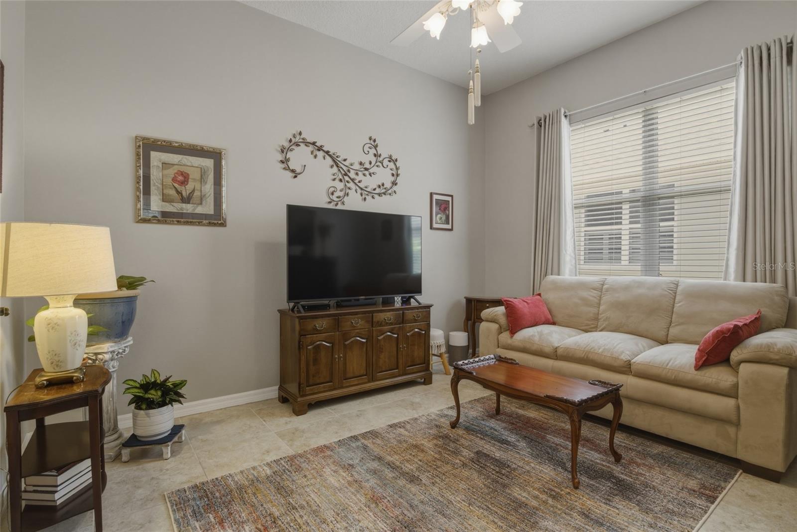 SUMMIT GREENS PH 01 - Residential