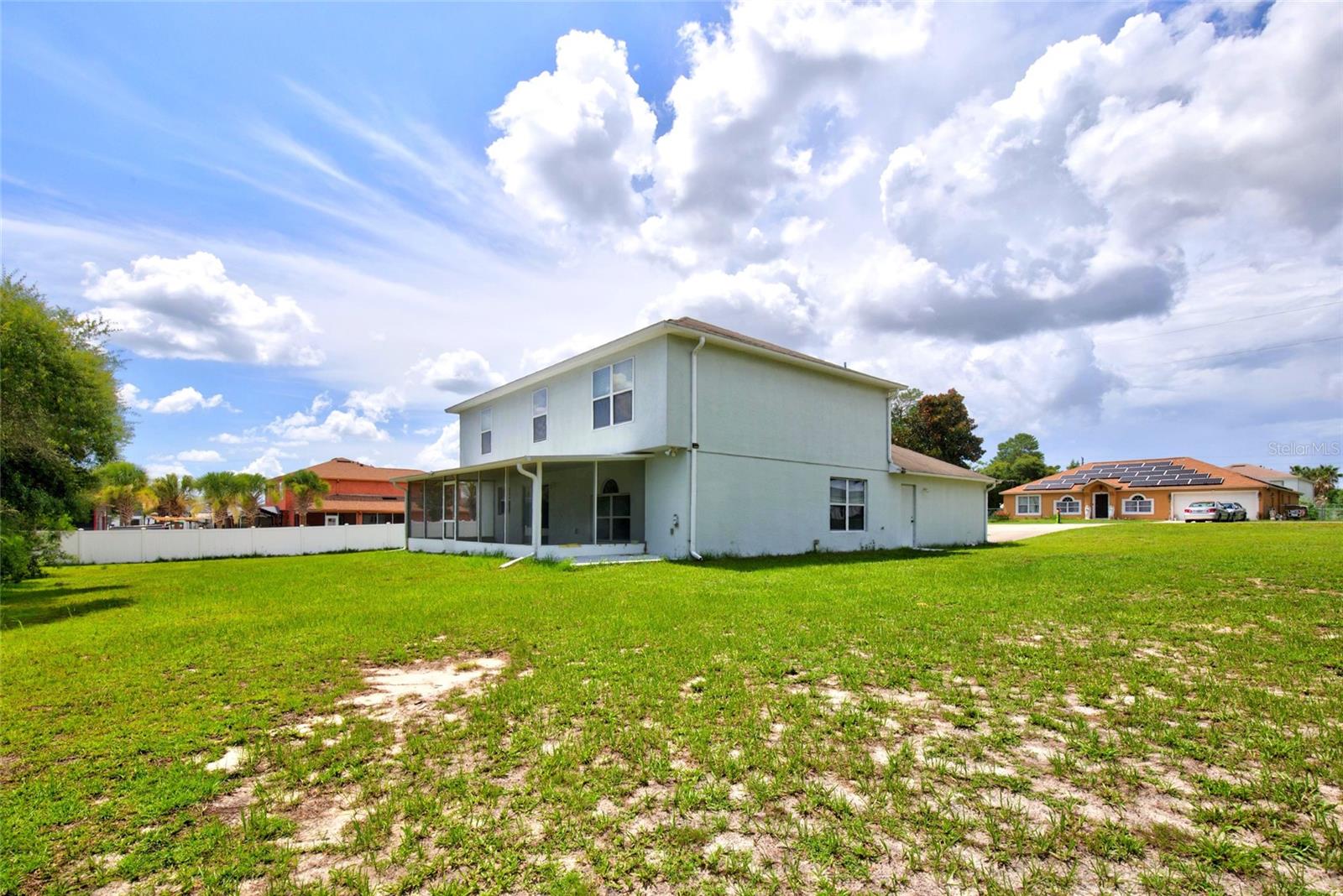 OCALA WATERWAY ESTATE - Residential