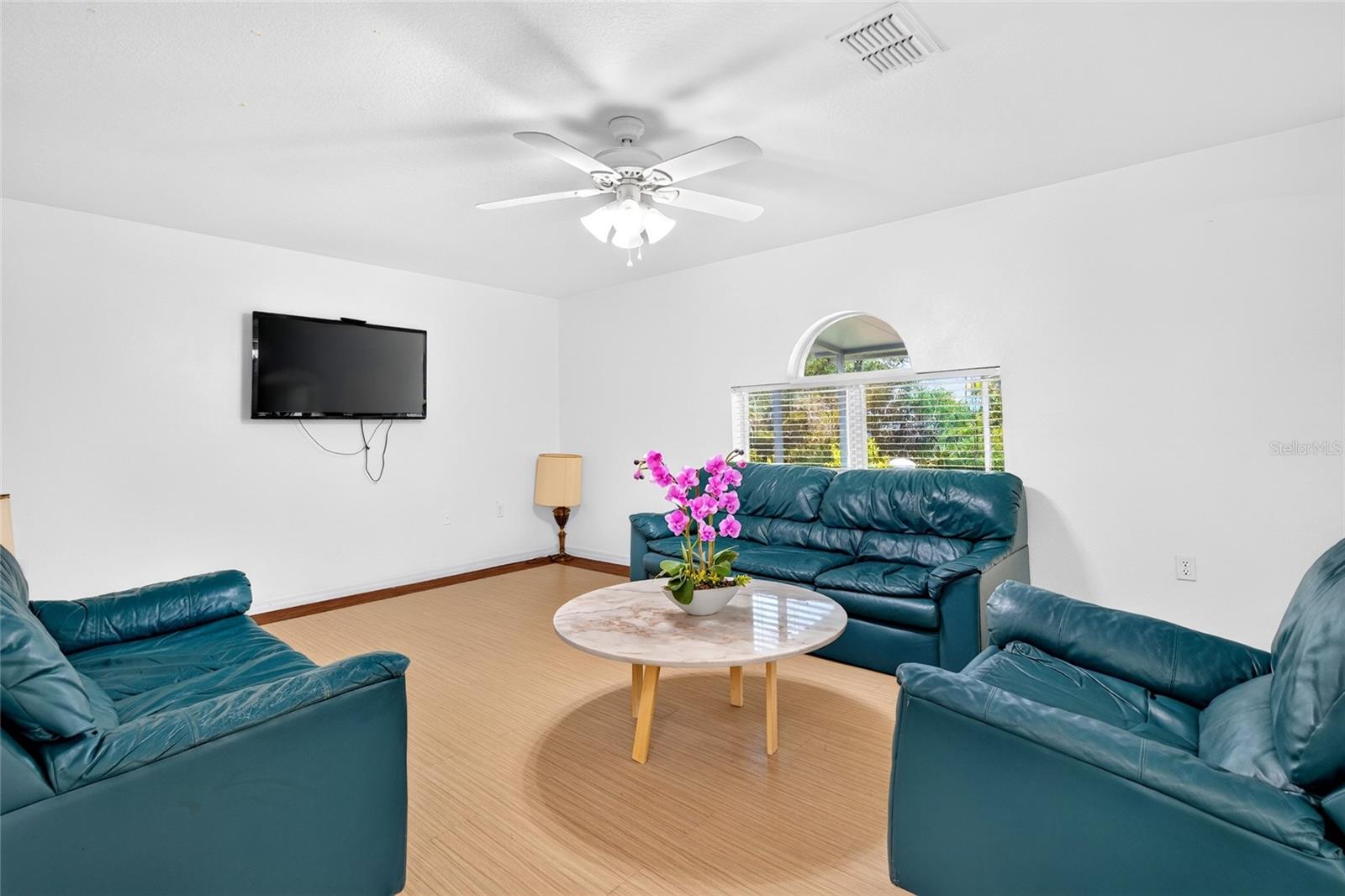 OCALA WATERWAY ESTATE - Residential