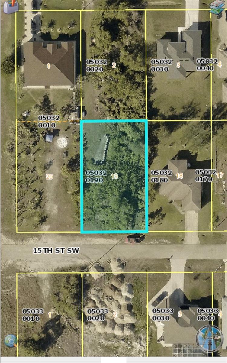 LEHIGH ACRES - Land