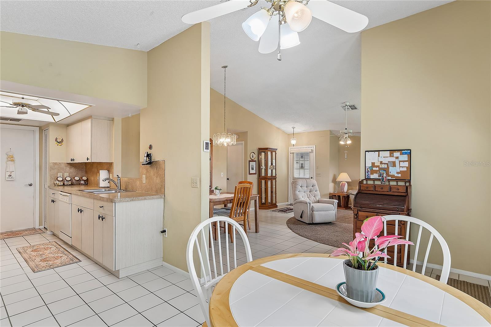 CEDARWOOD VILLAGE CONDO 1 - Residential