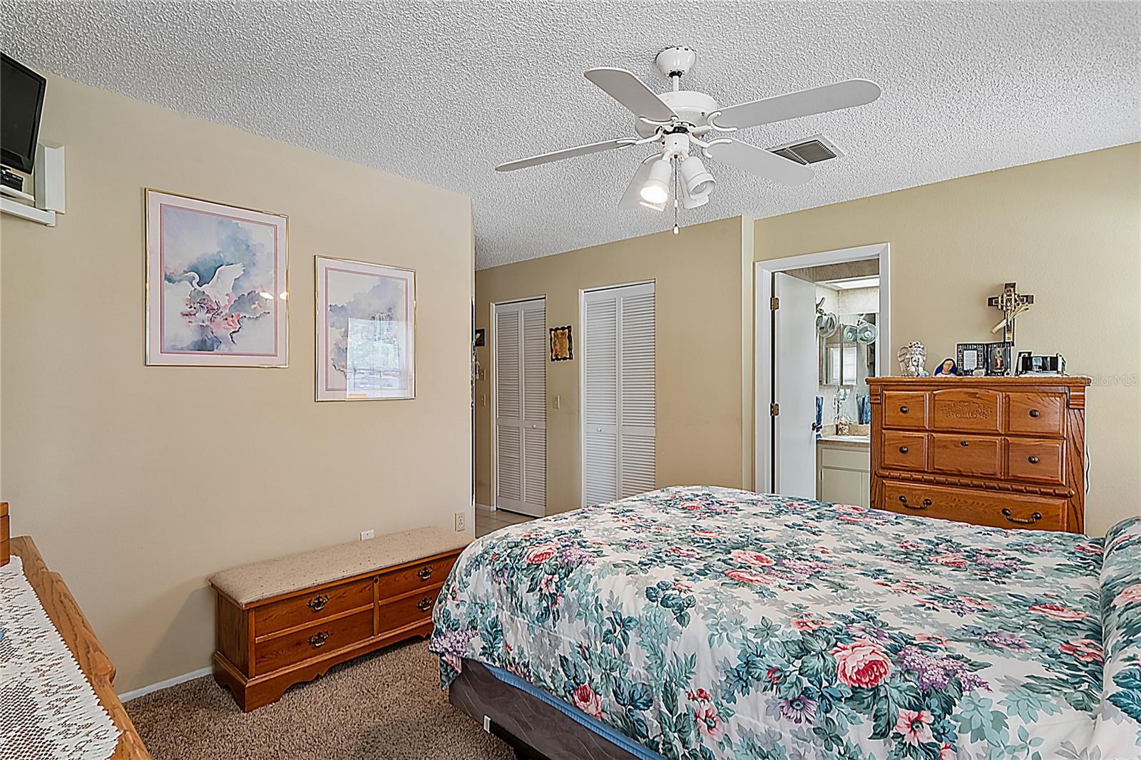 CEDARWOOD VILLAGE CONDO 1 - Residential