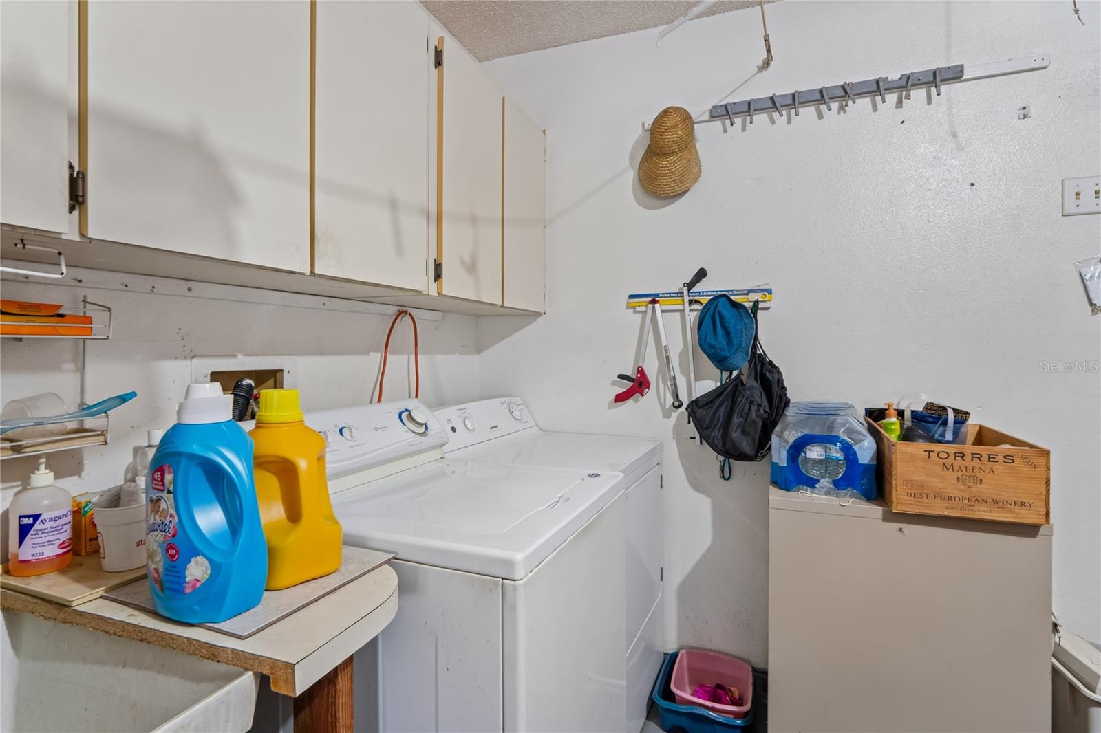CEDARWOOD VILLAGE CONDO 1 - Residential