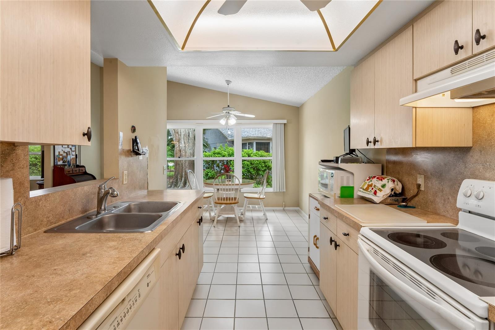 CEDARWOOD VILLAGE CONDO 1 - Residential