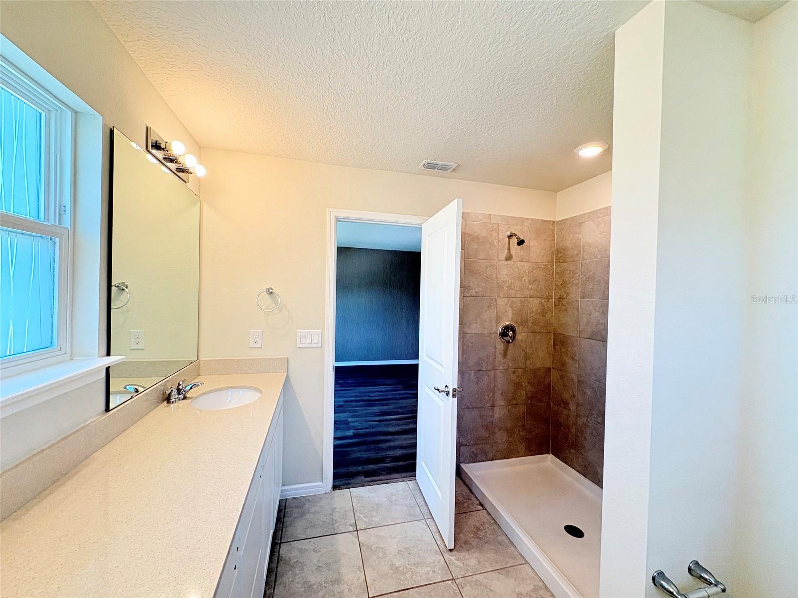 TOHOQUA PH 4A - Residential Lease