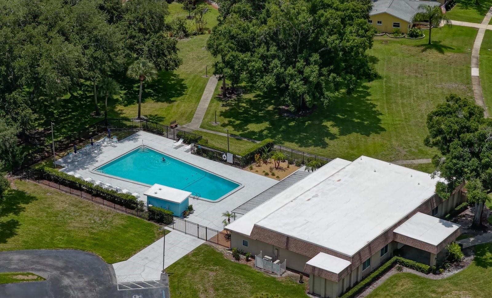 ANCHORAGE OF TARPON LAKE UNIT THREE THE - Residential