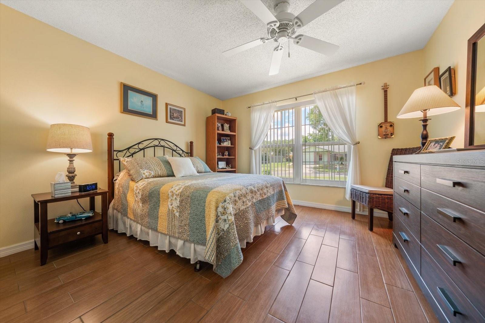ANCHORAGE OF TARPON LAKE UNIT THREE THE - Residential