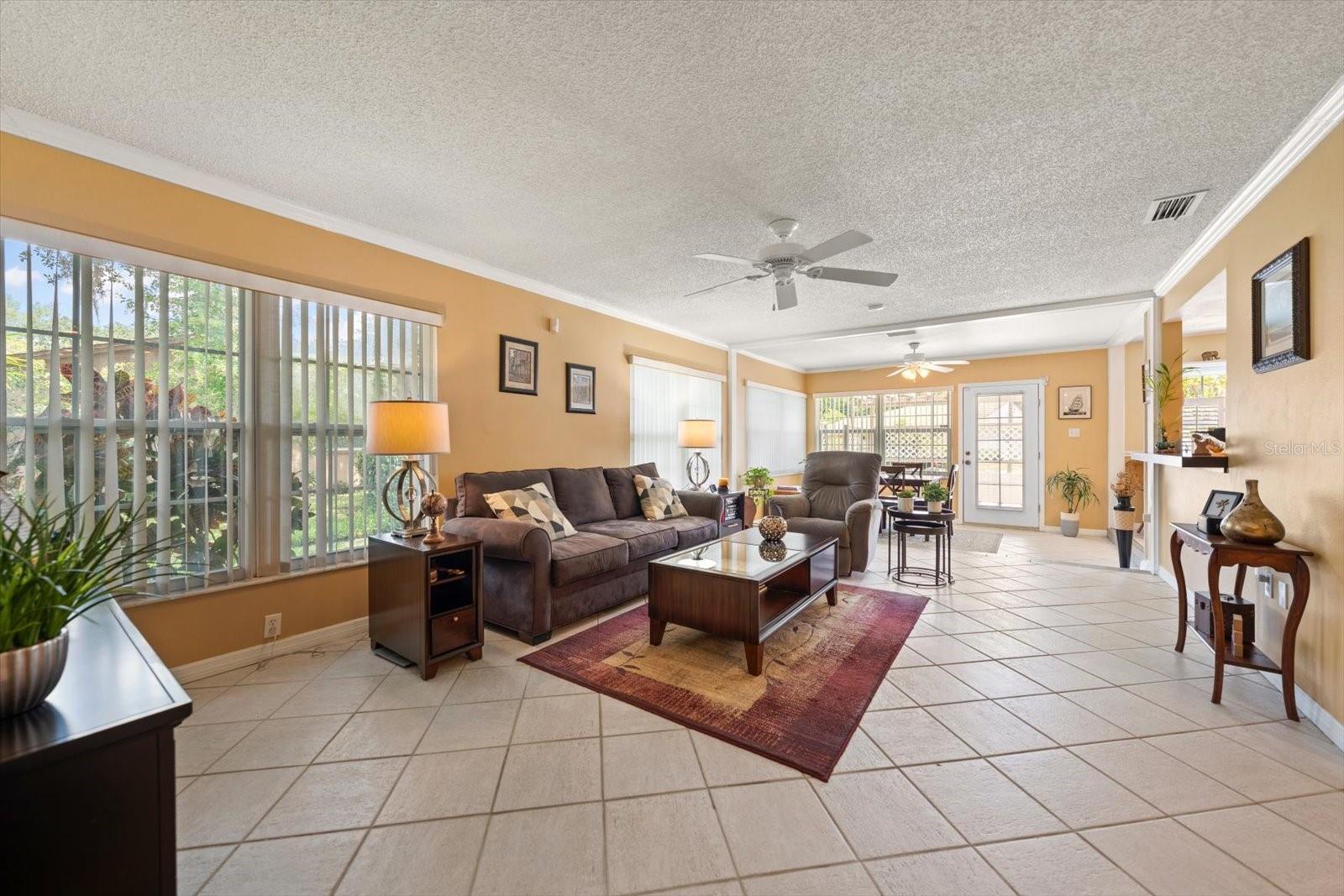 ANCHORAGE OF TARPON LAKE UNIT THREE THE - Residential