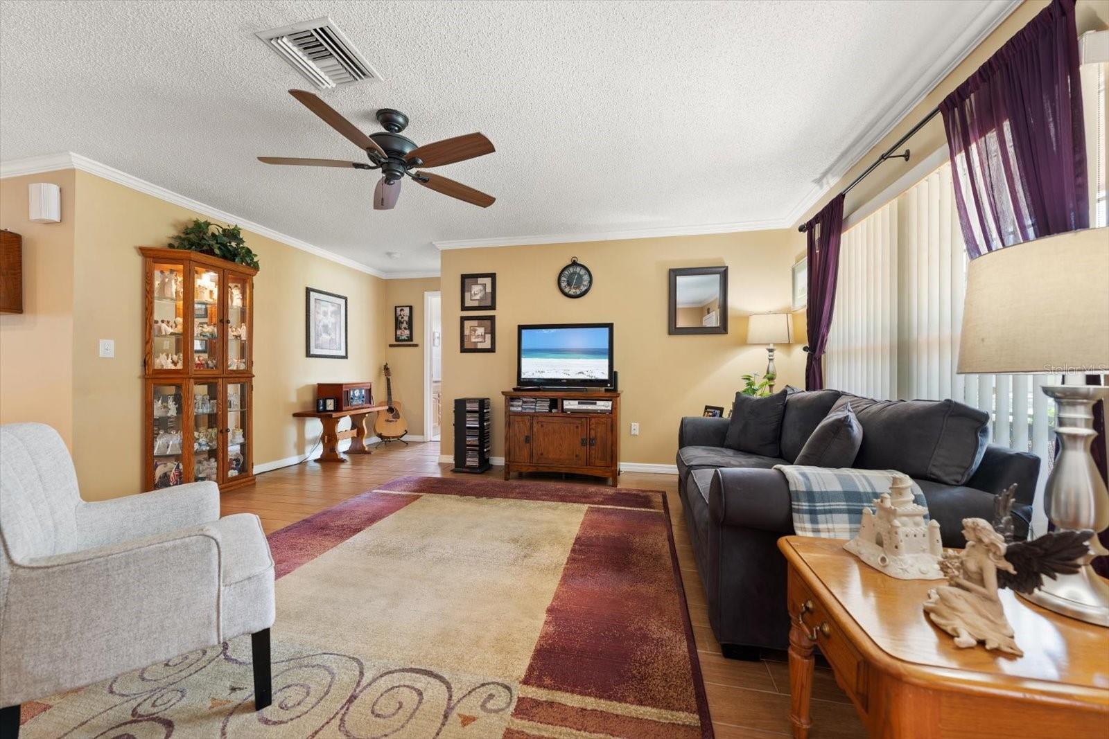 ANCHORAGE OF TARPON LAKE UNIT THREE THE - Residential