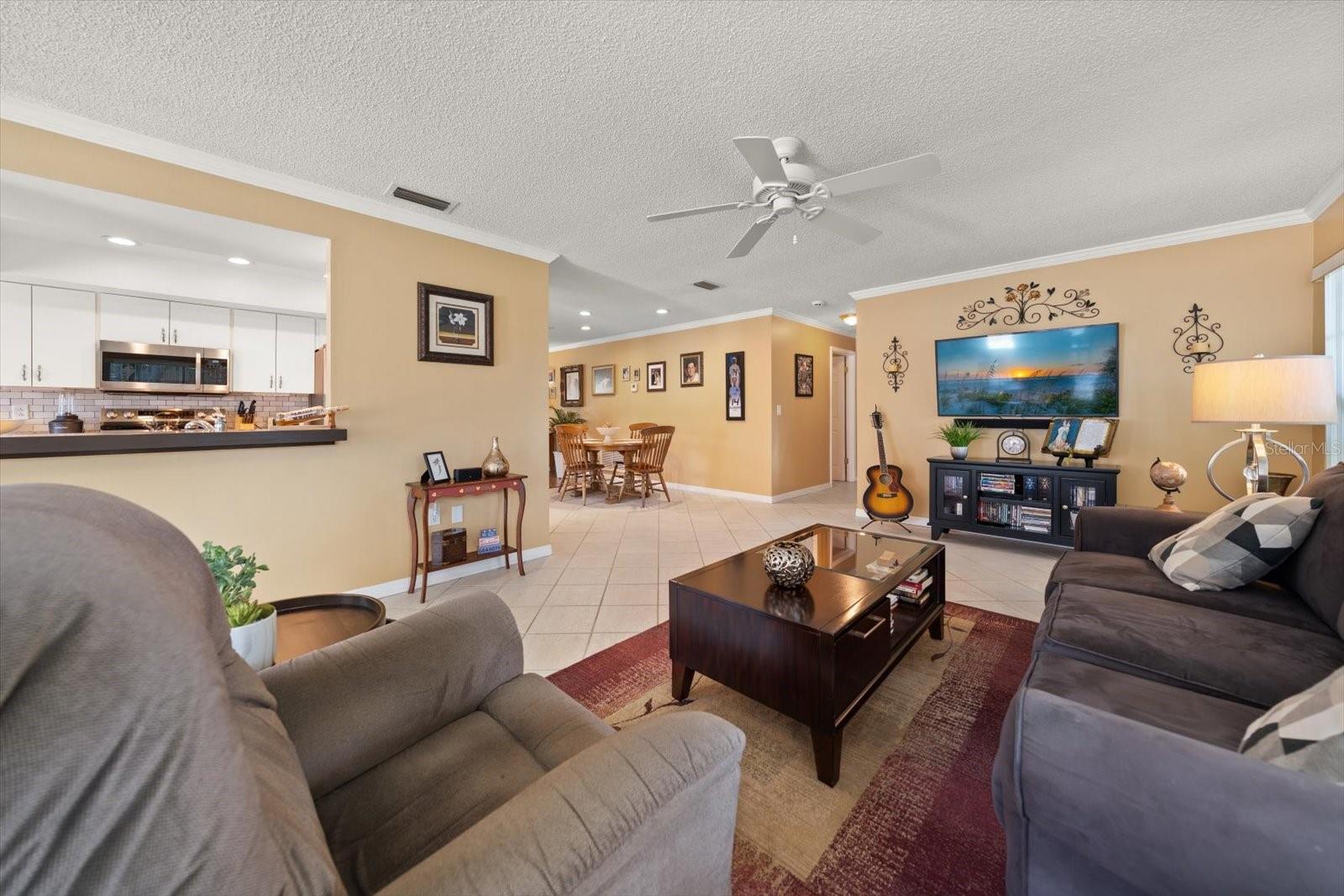 ANCHORAGE OF TARPON LAKE UNIT THREE THE - Residential