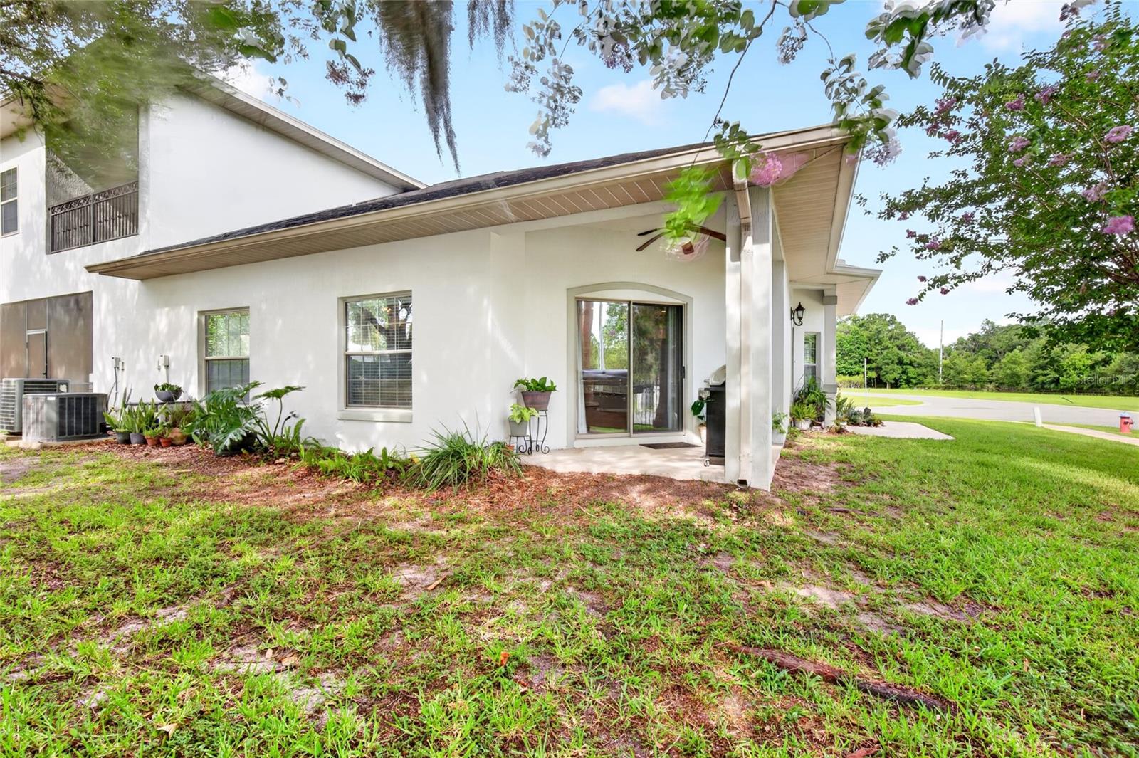 AVALON CONDO - Residential
