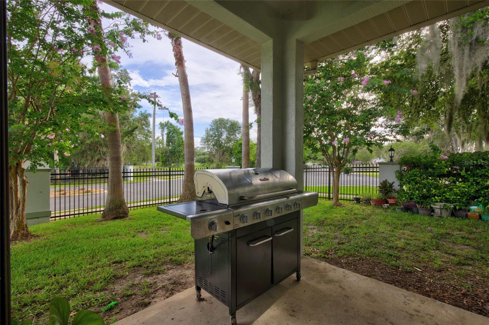 AVALON CONDO - Residential