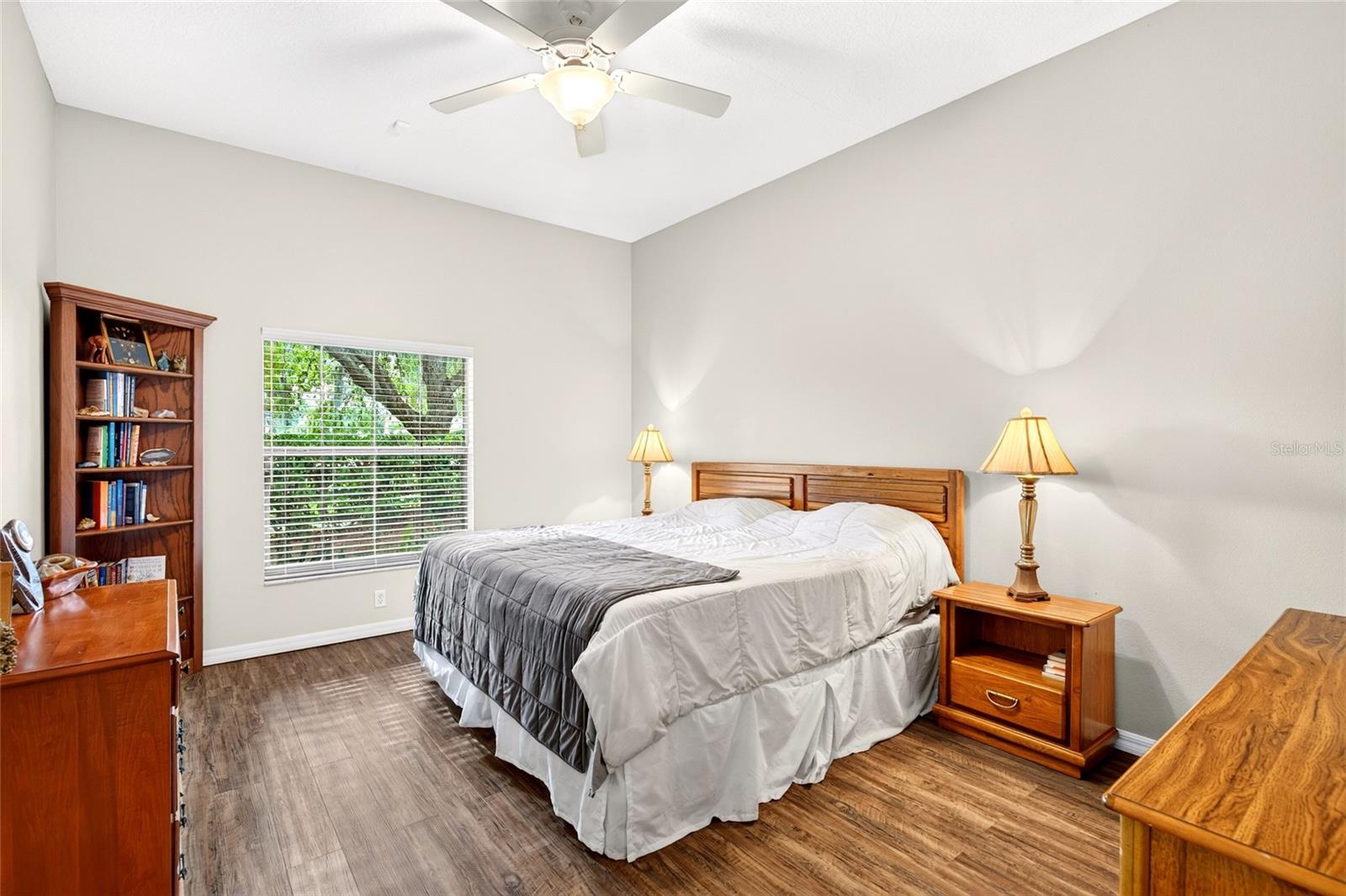 AVALON CONDO - Residential