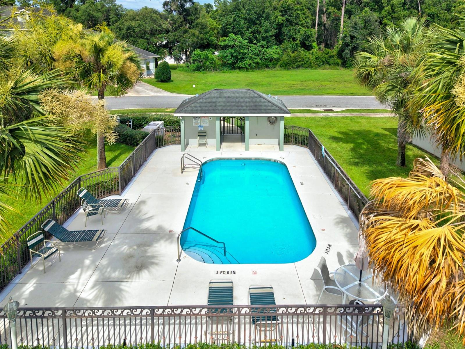 AVALON CONDO - Residential