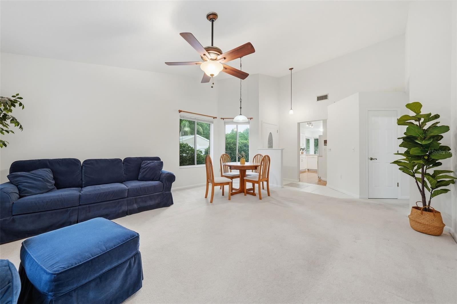 MCDONALD RDG - Residential