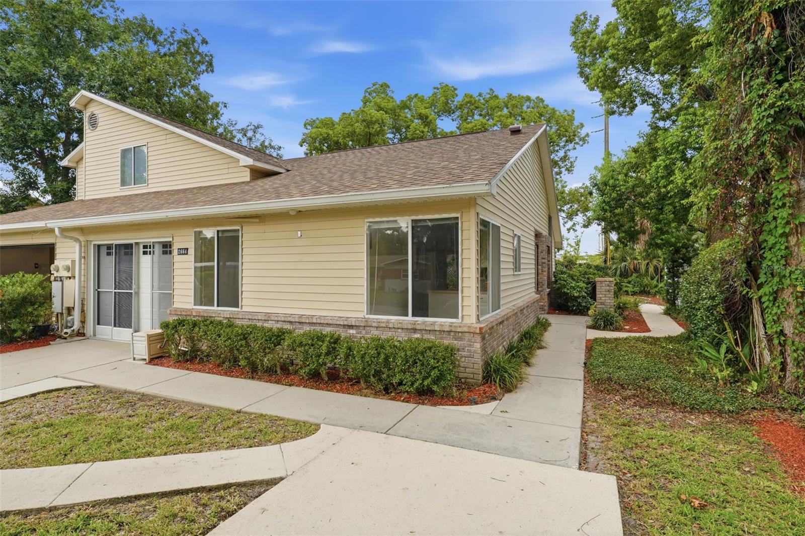 MCDONALD RDG - Residential