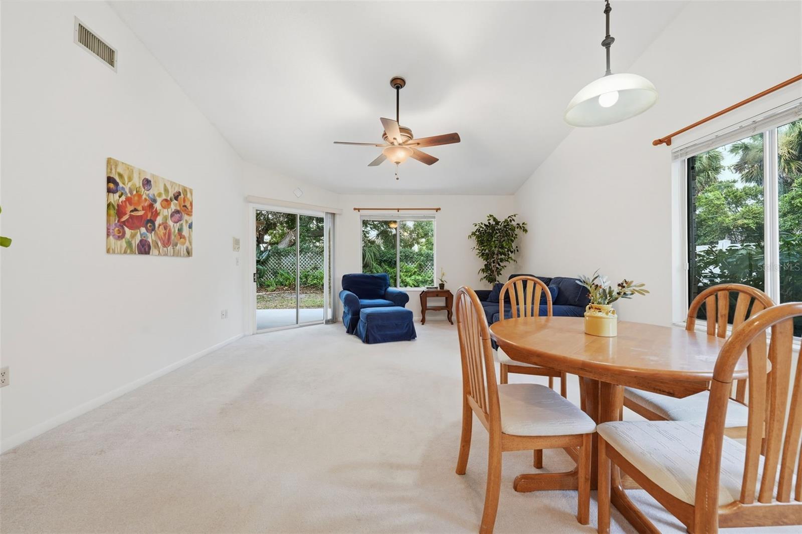 MCDONALD RDG - Residential