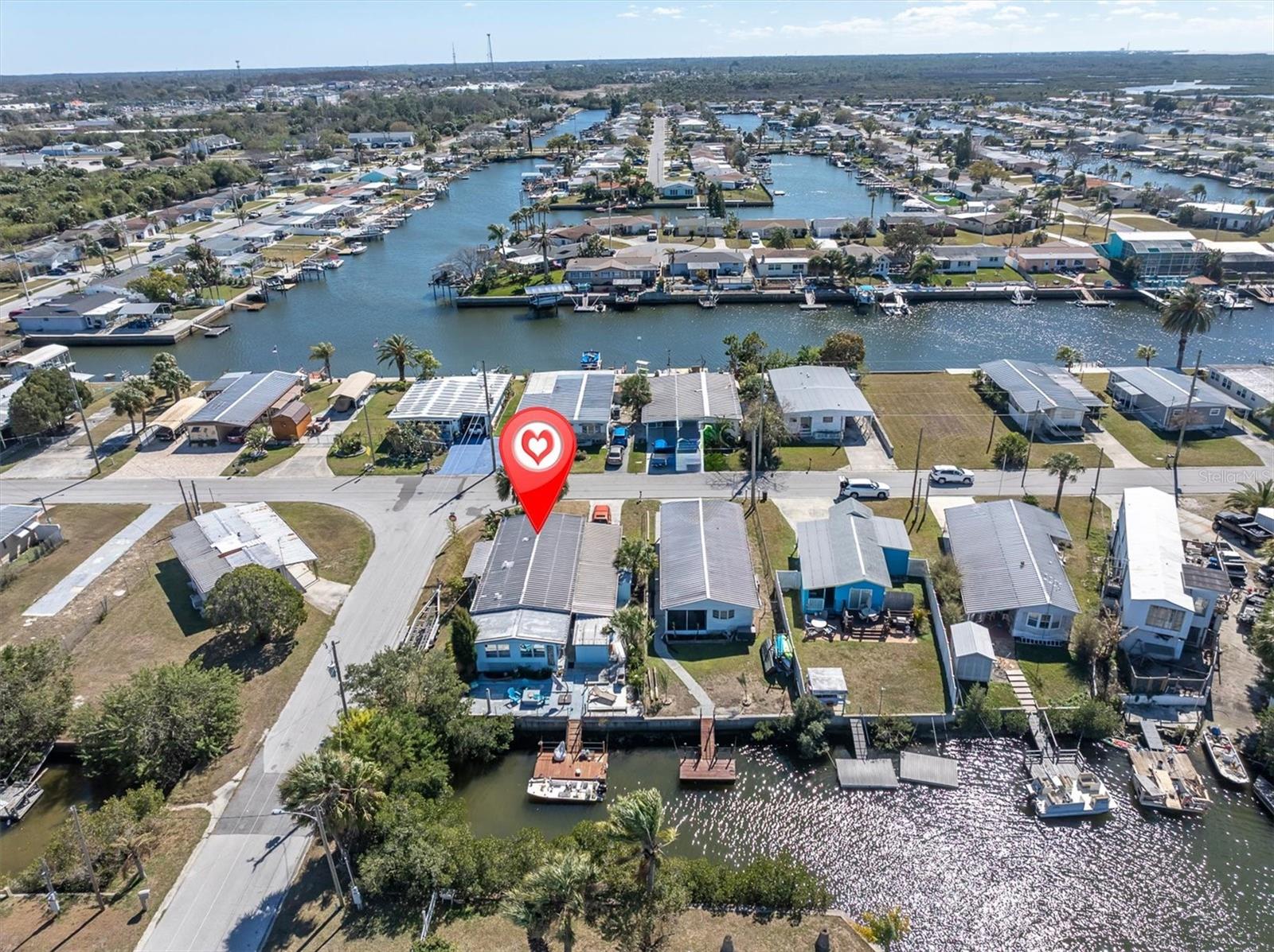 SIGNAL COVE - Residential