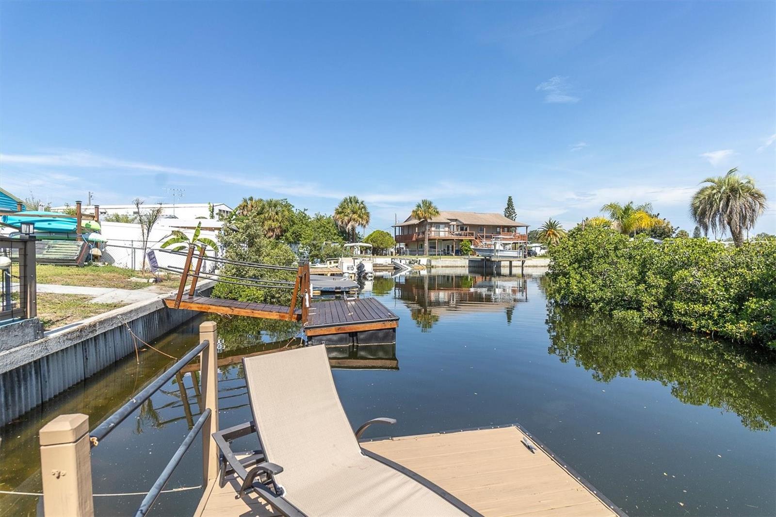 SIGNAL COVE - Residential