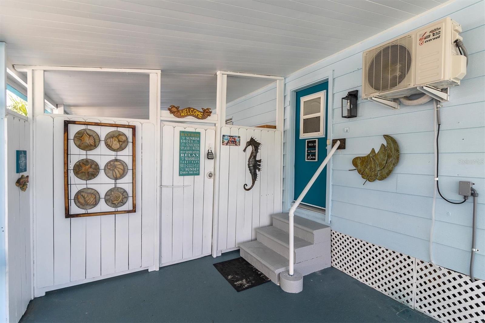 SIGNAL COVE - Residential