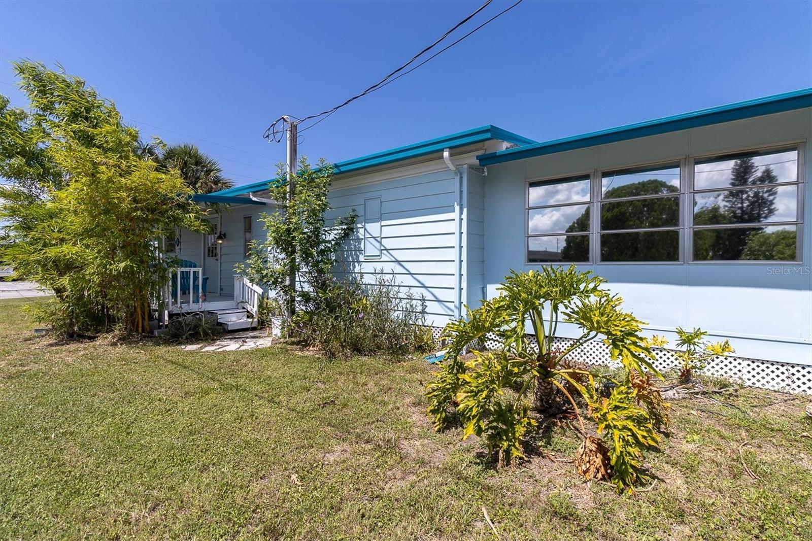 SIGNAL COVE - Residential