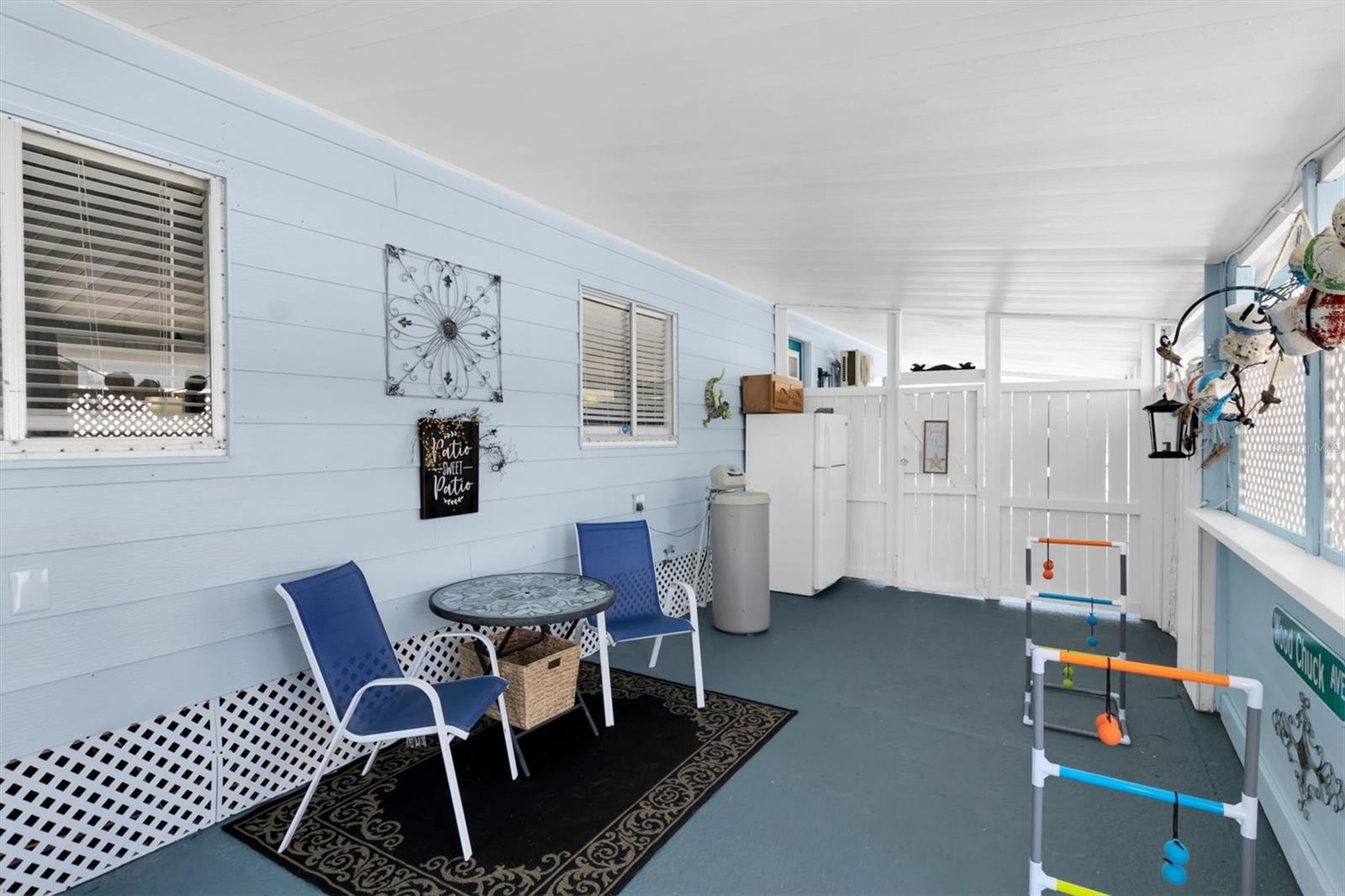 SIGNAL COVE - Residential