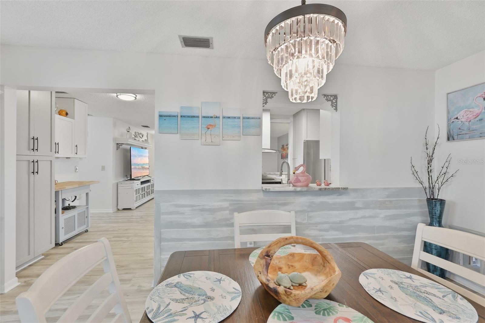 SUN CITY CENTER UNIT 32 - Residential